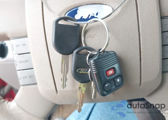 1FTPW145X4KA83794: 44102858