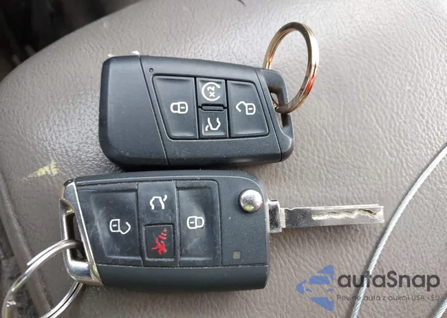 3VV2B7AX6LM134408: 44102881