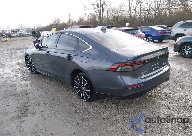 1HGCY2F81PA013957: 44102891