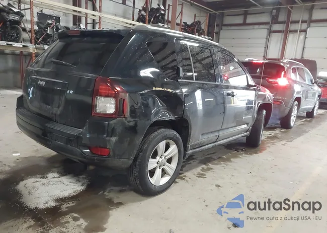 1C4NJDBB8GD782544: 44102915