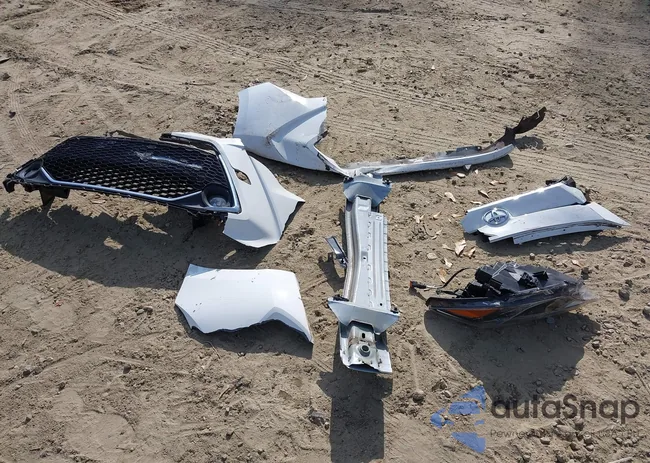 3MYDLBYV6KY527782: 44102917