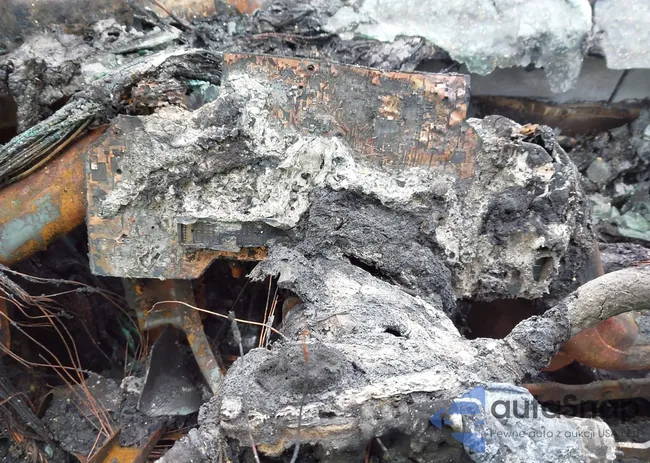 1GCRKPEA0BZ197102: 44102940