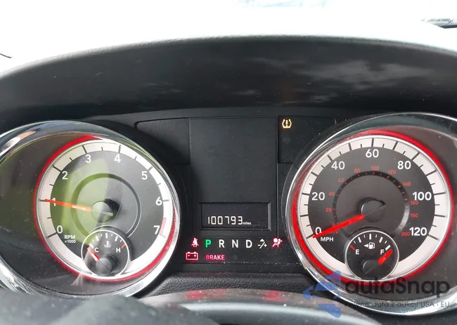 2C4RDGBG9JR188328: 44102997