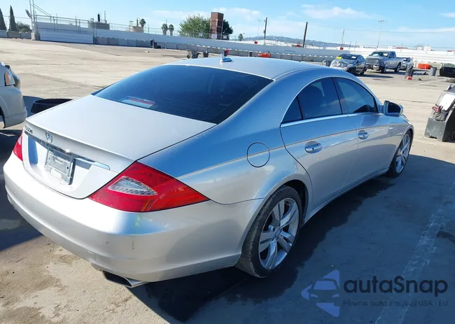 WDDDJ72X09A140967: 44103045