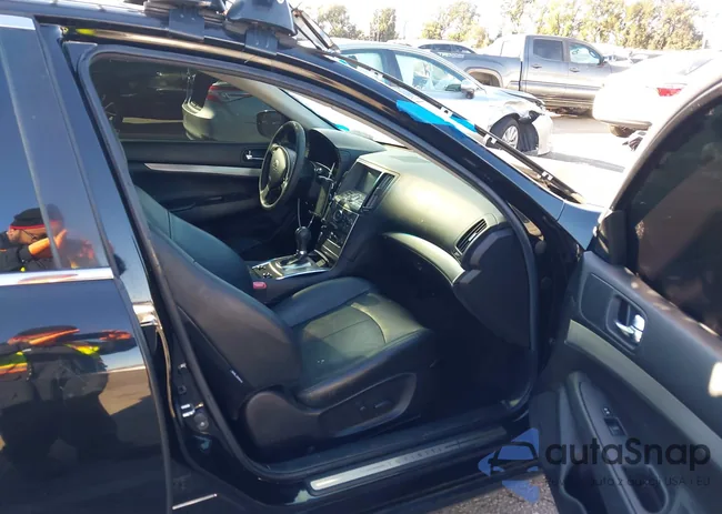 JN1CV6AP8DM723318: 44103140