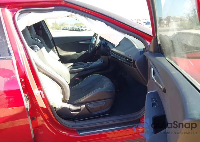 KNDC5DLE9P5122415: 44102230