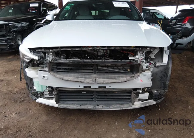 YSMFD3KA5RL216884: 44102290