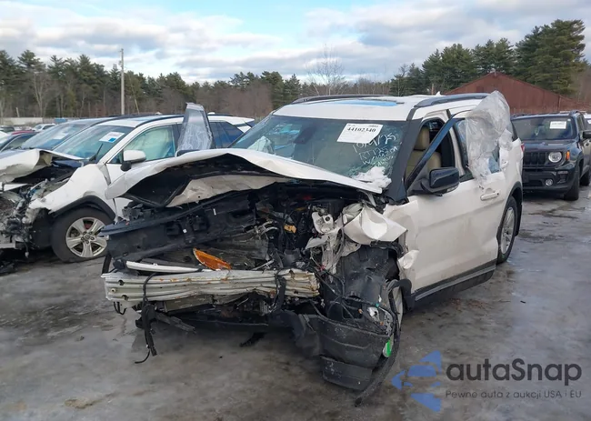 1FM5K8D84JGA94435: 44102340