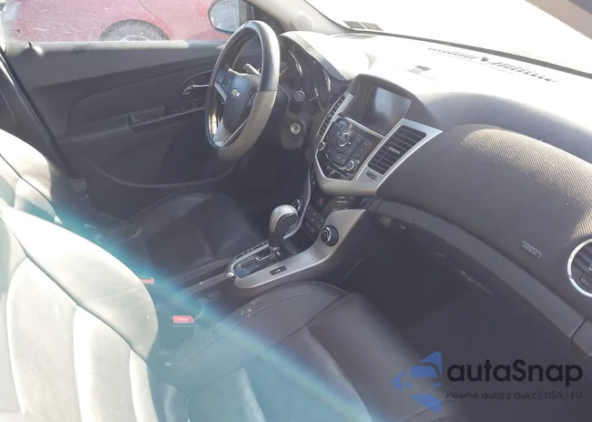 1G1PE5SBXE7321160: 44102367