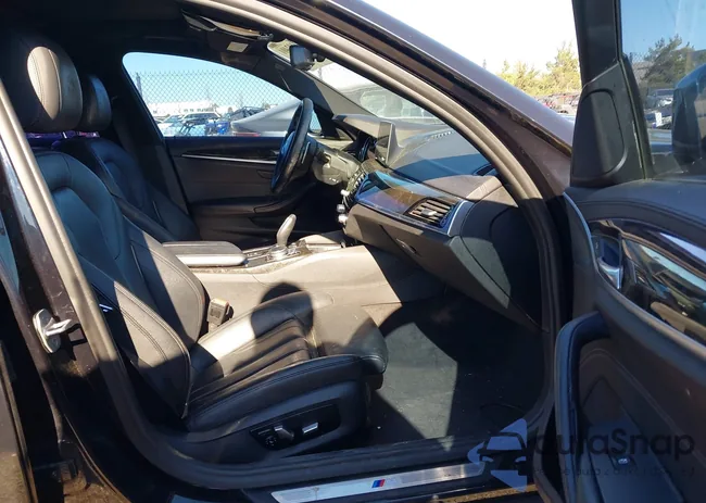 WBAJA5C33HG897593: 44102401