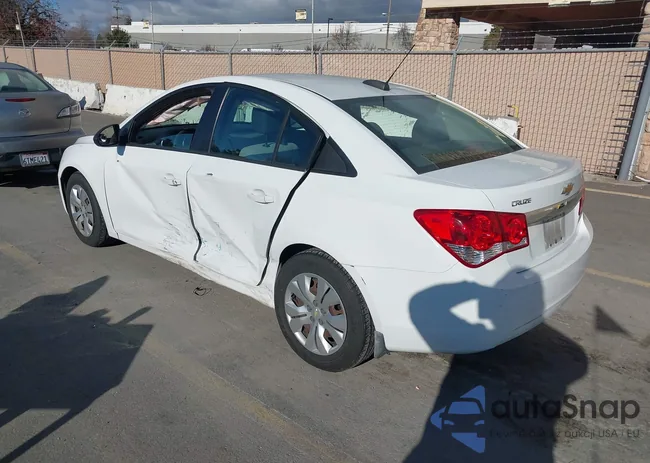 1G1PA5SG5F7283393: 44102436