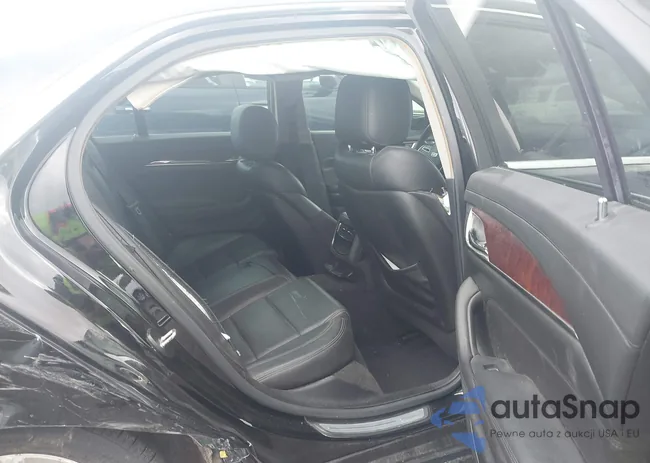 1G6AX5SXXF0108046: 44102448