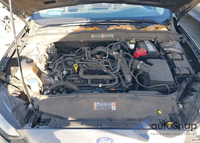 3FA6P0HD0LR126947: 44102468