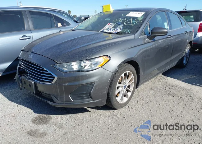 3FA6P0HD0LR126947: 44102468