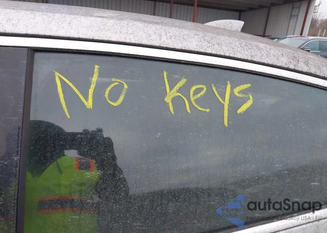 1G1ZD5ST2KF112811: 44103557