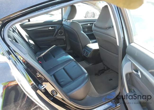 19UUA8F50DA011081: 44103606