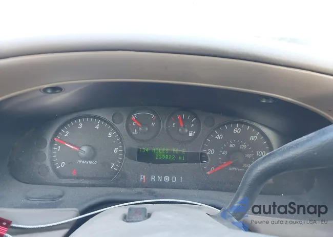 1FAFP53UX5A292135: 44103614