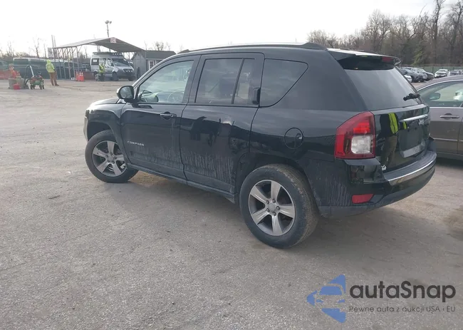 1C4NJCEA7GD789174: 44103694