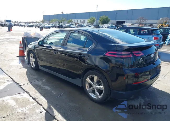 1G1RD6E4XFU122773: 44103716