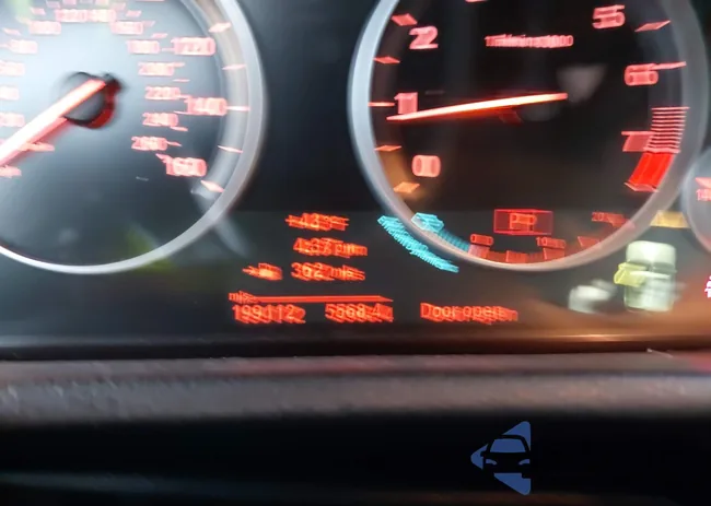 5UXWX9C55D0A09768: 44103735