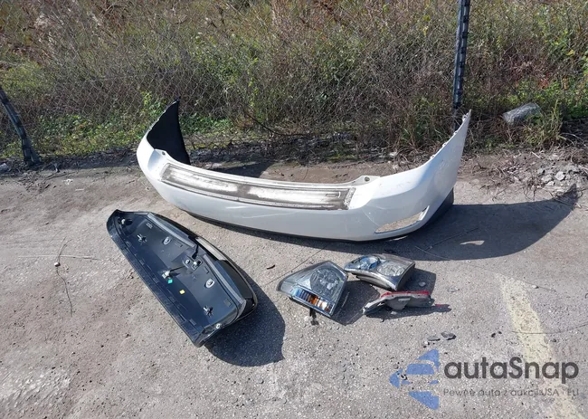 2T2GK31U07C009479: 44103747