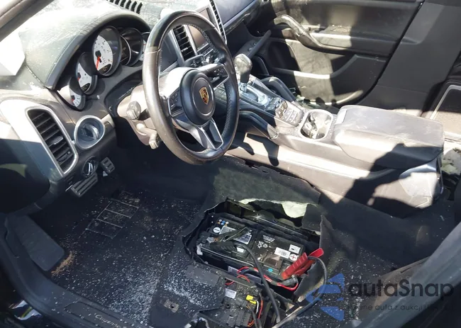 WP1AC2A27GLA86678: 44103753