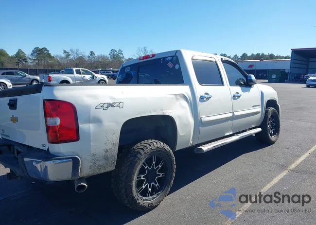 3GCPKTE73DG145437: 44103759