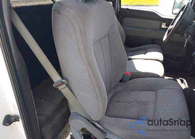 1FTNF1CF7EKD17778: 44103764