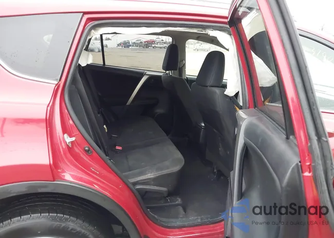 JTMRFREV8DD010661: 44103780