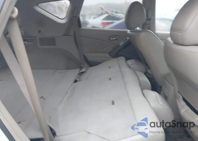 JN8AZ18W39W109494: 44103797