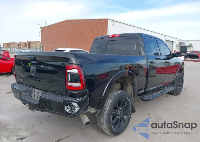 3C6UR5FL5NG313321: 44103807