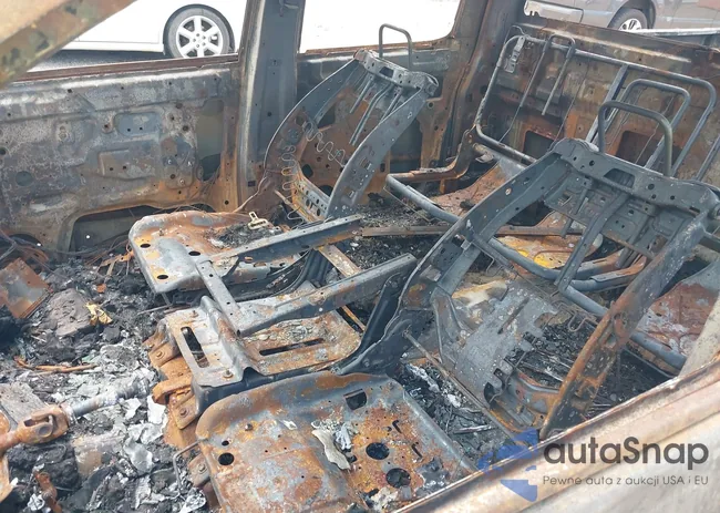 1N6BA07D18N352630: 44103152