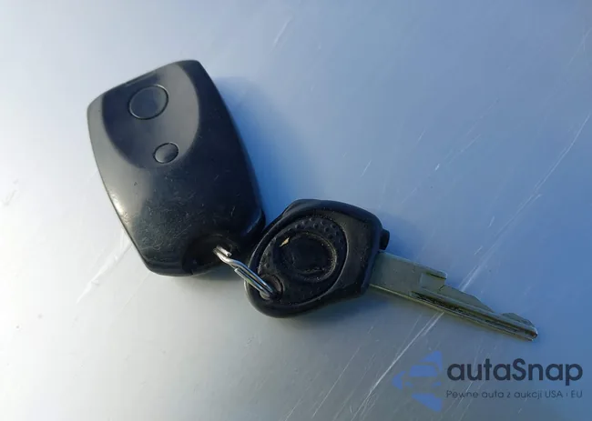 SCBZK25E2XCX61724: 44103208