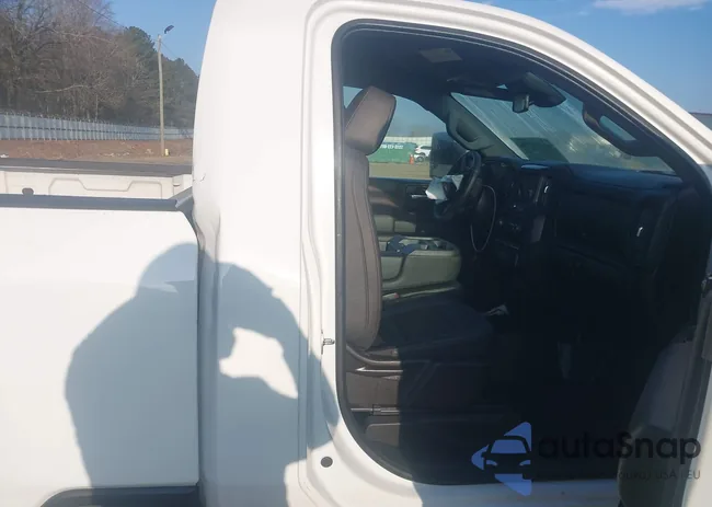 1GC0YLE7XRF106434: 44103370