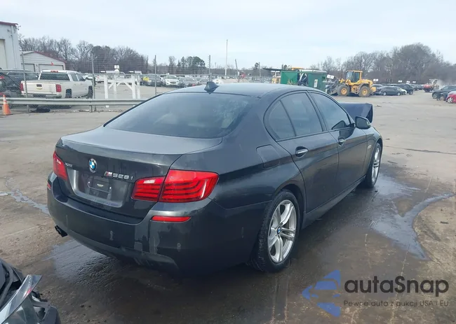 WBA5A7C53ED616632: 44103438