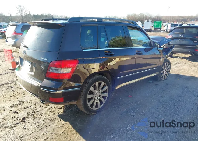 WDCGG8HB9BF539824: 44104564