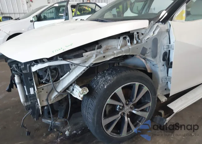 1N4AA6AP2HC434713: 44104568