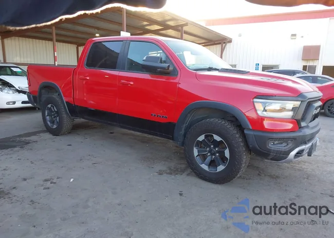 1C6SRFLT2KN910723: 44104626