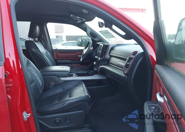 1C6SRFLT2KN910723: 44104626