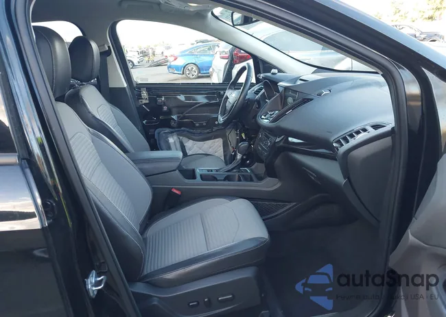 1FMCU0J93HUD54108: 44104631