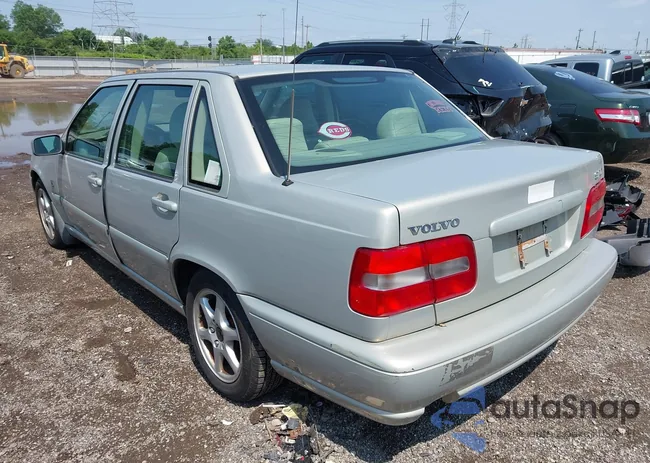 YV1LS61J5Y2646842: 44104634