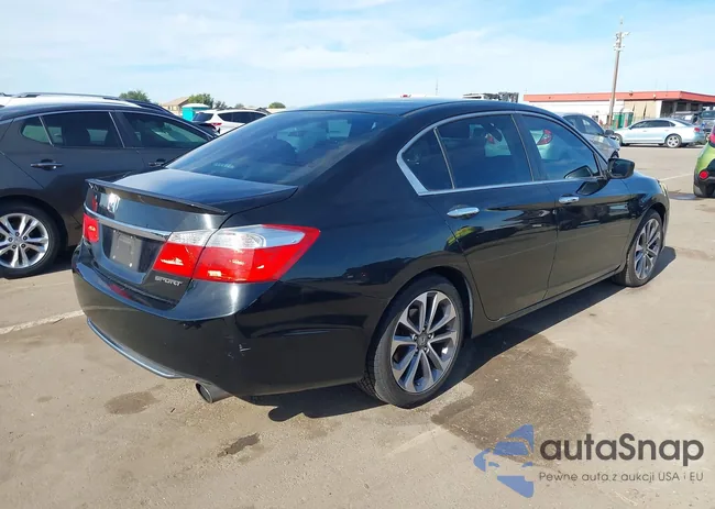 1HGCR2F58DA222935: 44104649