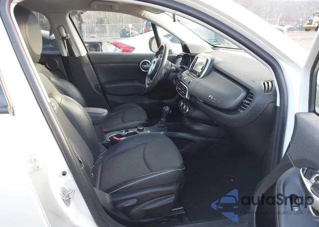 ZFBCFYCT4GP496778: 44104650