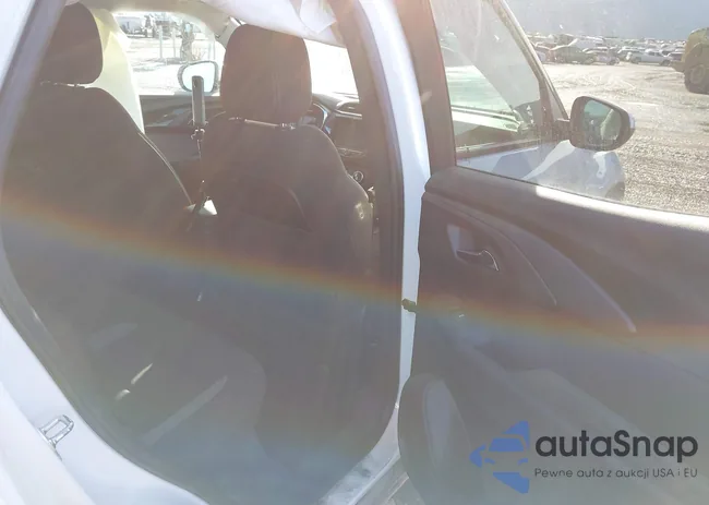 KL79MPSLXNB070772: 44104679