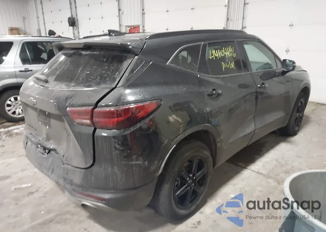 3GNKBJRS4PS227697: 44104696