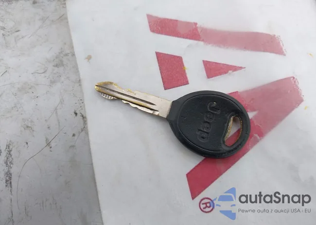 1J4FA39S86P759017: 44104763