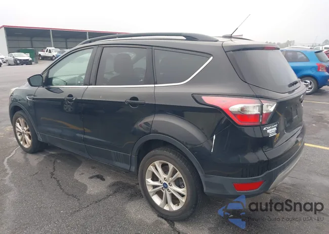 1FMCU9GD9HUB83137: 44104786