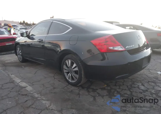 1HGCS1B35CA005246: 44104795