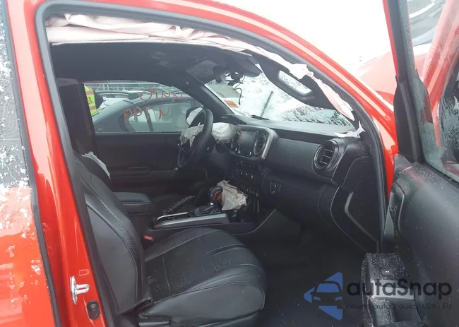 3TYCZ5AN7PT135997: 44104799