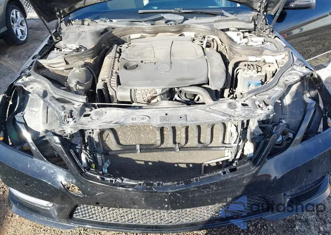 WDDHF5KB2CA569451: 44104812